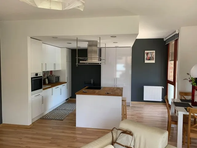 Kiadó lakás Pécs, Belváros 85 nm