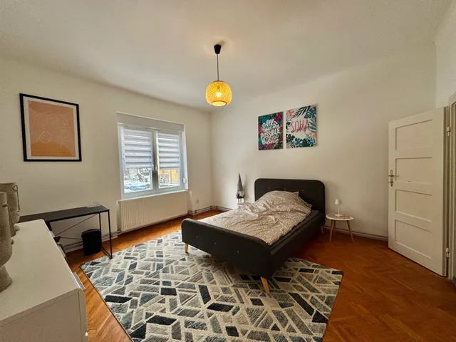 Kiadó lakás Pécs, Belváros, Petőfi utca  66 nm