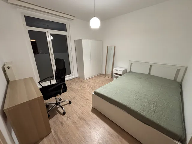 Kiadó lakás Pécs, Egyetemváros 52 nm