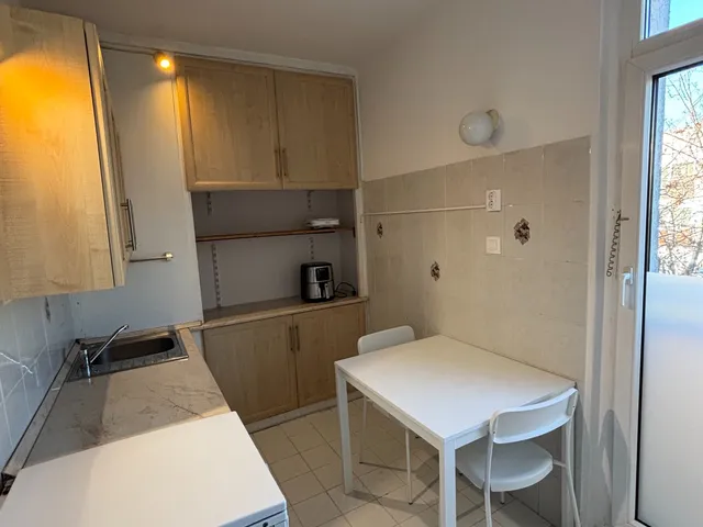 Kiadó lakás Pécs, Egyetemváros, Váci Mihály utca 52 nm