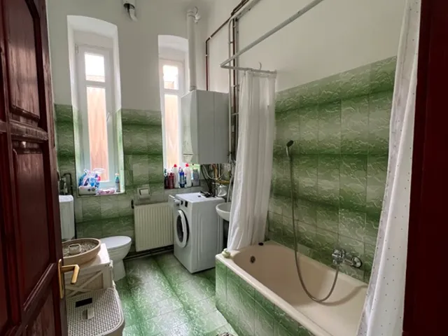 Kiadó lakás Pécs, Belváros, Király utca 18 nm