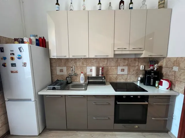 Kiadó lakás Pécs, Belváros, Király utca 18 nm