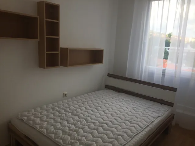 Kiadó lakás Pécs, Egyetemváros, Xavér utca 42 nm