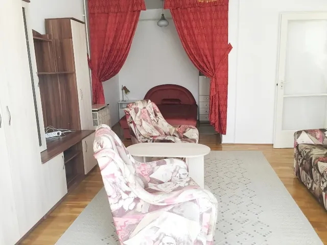 Kiadó lakás Pécs, Belváros, Alsóhavi utca 36 nm