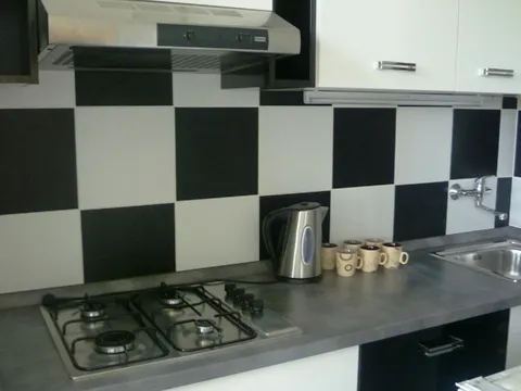 Kiadó lakás Pécs, Egyetemváros 53 nm