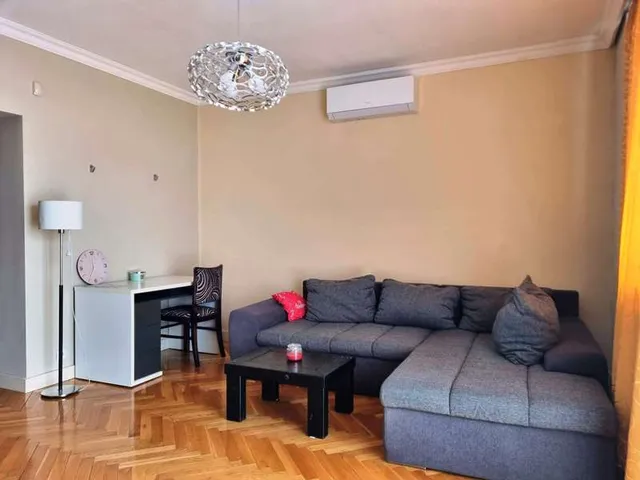 Kiadó lakás Pécs, Egyetemváros 53 nm