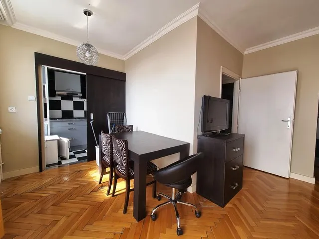 Kiadó lakás Pécs, Egyetemváros, Kodály Zoltán utca 53 nm