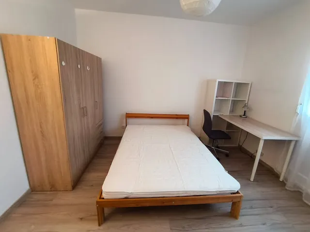 Kiadó lakás Pécs, Egyetemváros, Szigeti út  64 nm