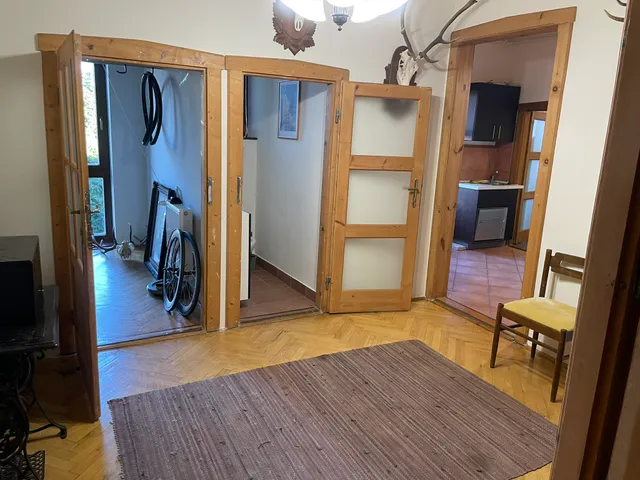 Kiadó lakás Pécs, Egyetemváros, Petőfi Sándor utca 75 nm