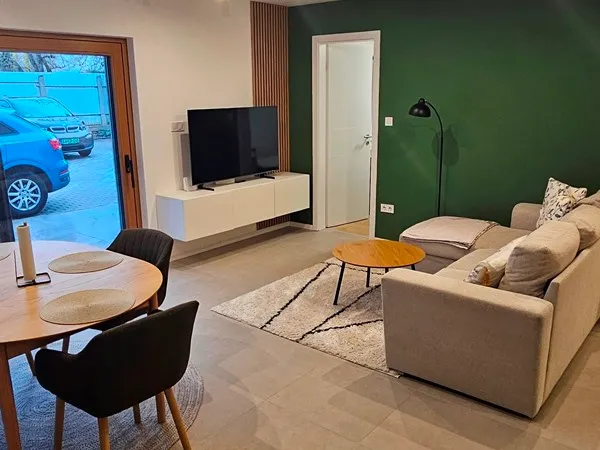 Kiadó lakás Pécs, Belváros 85 nm