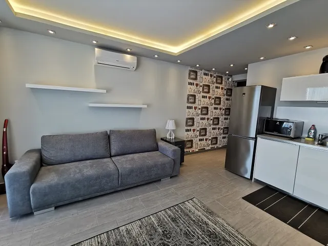 Kiadó lakás Pécs, Egyetemváros, Szigeti út 59 nm