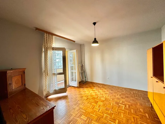 Kiadó lakás Pécs, Uránváros, Építők útja 54 nm