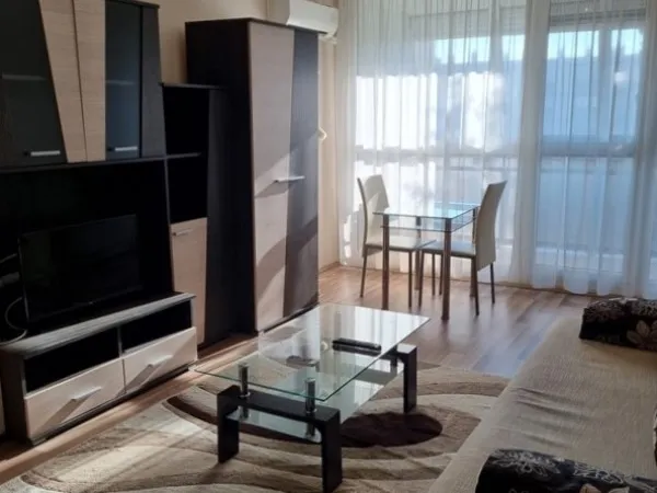 Kiadó lakás Pécs, Egyetemváros, Váci Mihály  52 nm