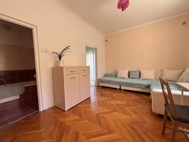 Kiadó lakás Pécs, Uránváros, Kőrösi Csoma Sándor utca 60 nm