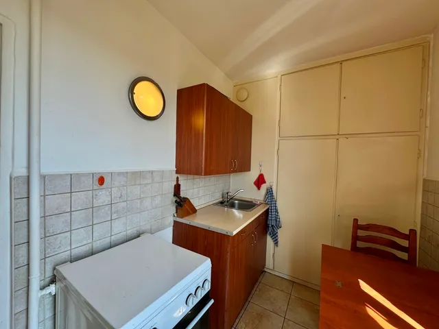Kiadó lakás Pécs, Uránváros, Péchy Blanka tér 52 nm