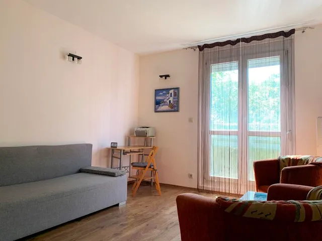 Kiadó lakás Pécs, Egyetemváros, Kodály Zoltán utca 35 nm