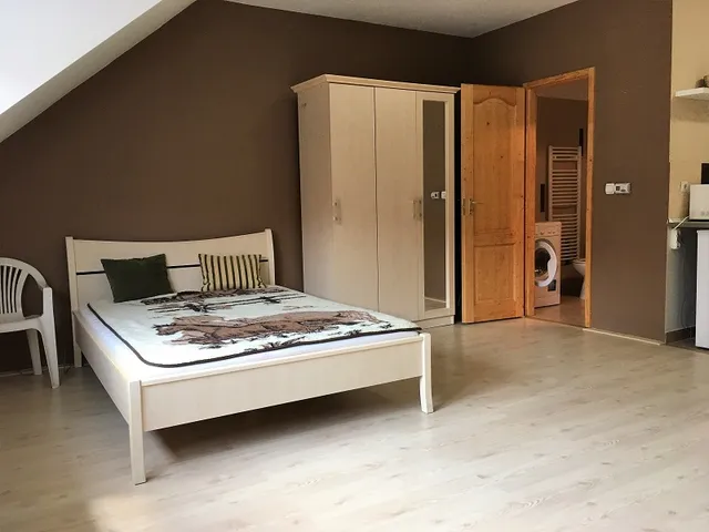 Kiadó lakás Pécs, Egyetemváros, Hungária 34 nm