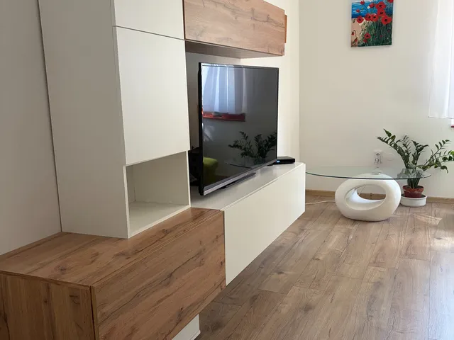 Kiadó lakás Pécs, Uránváros, Kőrösi Csoma Sándor utca 45 nm