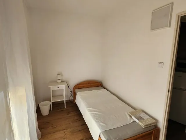 Kiadó lakás Pécs, Egyetemváros, Szigeti út 36 nm