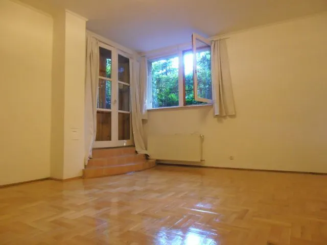 Kiadó ház Budapest XII. kerület, Janka út 300 nm
