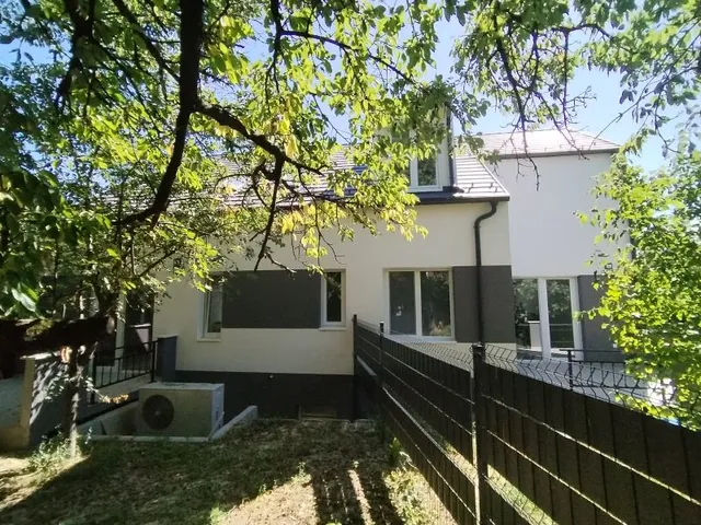 Eladó lakás Budapest XI. kerület 96 nm