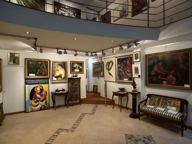 Eladó kereskedelmi és ipari ingatlan Budapest V. kerület, Falk Miksa utca 89 nm