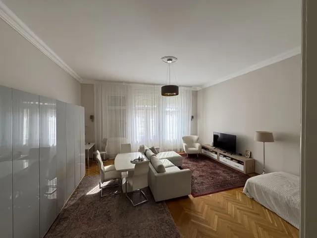 Eladó lakás Budapest V. kerület, Sütő utca 64 nm