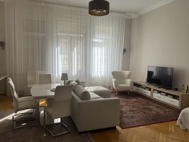 Eladó lakás Budapest V. kerület, Sütő utca 64 nm