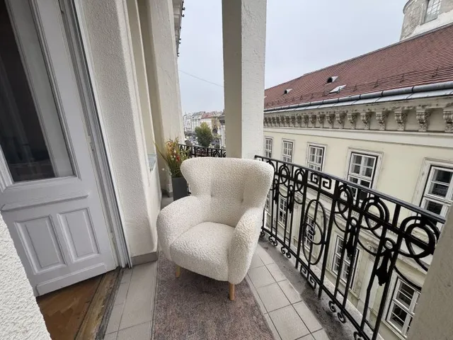 Eladó lakás Budapest V. kerület, Sütő utca 64 nm