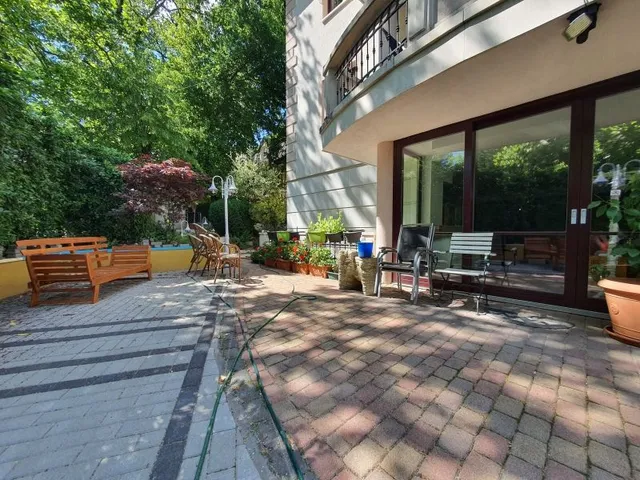 Eladó ház Budapest II. kerület 623 nm