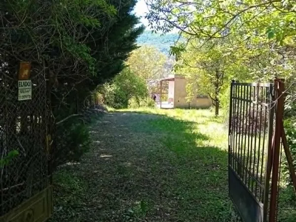 Eladó telek Budapest III. kerület 1063 nm