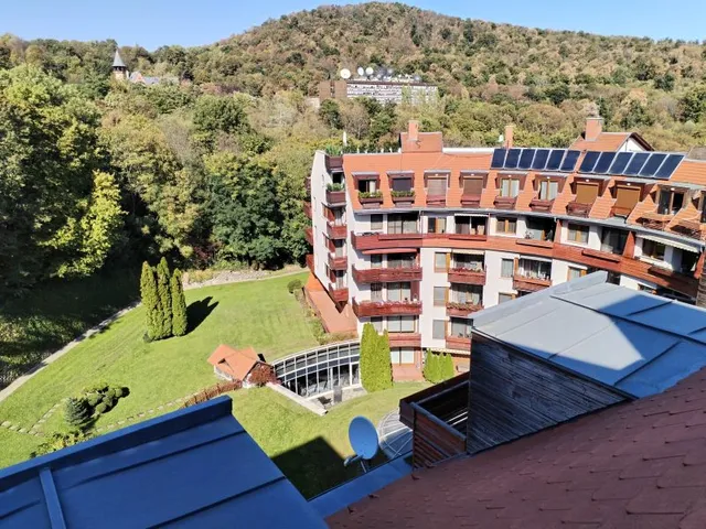 Eladó lakás Budapest II. kerület 261 nm