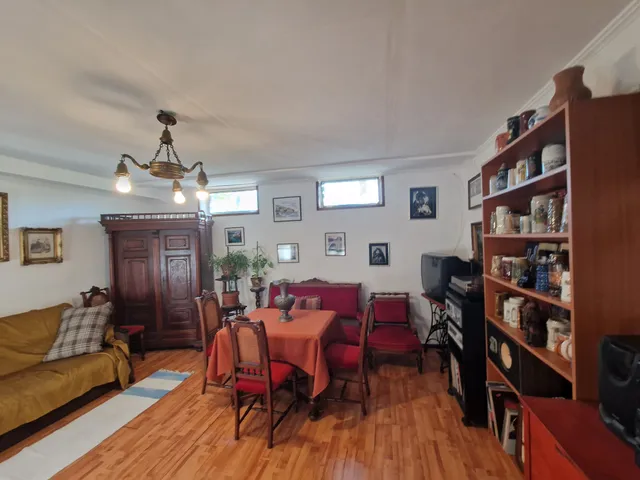 Eladó ház Vác, Mária-liget, Rigó utca 100 nm
