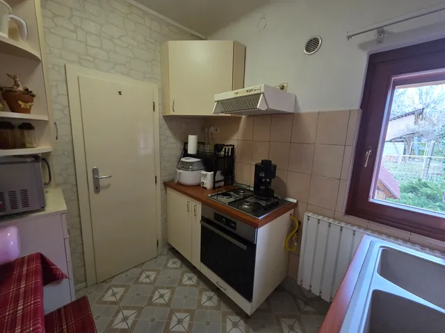 Eladó ház Aszód, Belváros 150 nm