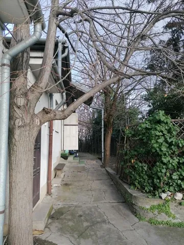 Eladó telek Budapest II. kerület 349 nm