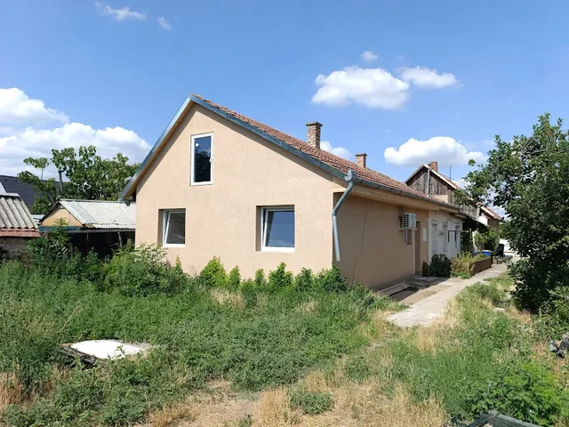 Eladó ház Üllő 52 nm