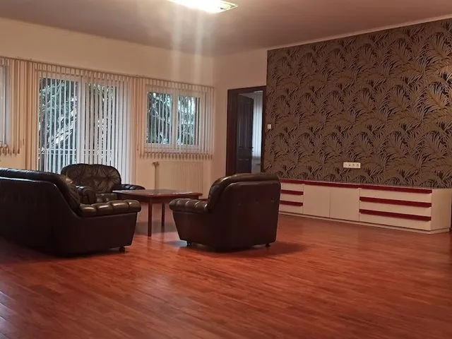 Kiadó ház Budapest XVIII. kerület 155 nm