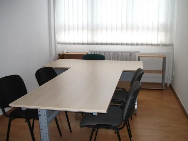 Kiadó kereskedelmi és ipari ingatlan Budapest III. kerület 45 nm