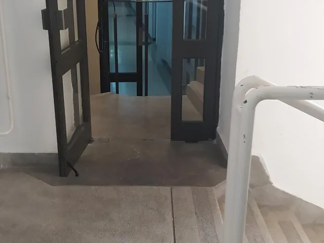 Kiadó kereskedelmi és ipari ingatlan Budapest III. kerület 30 nm