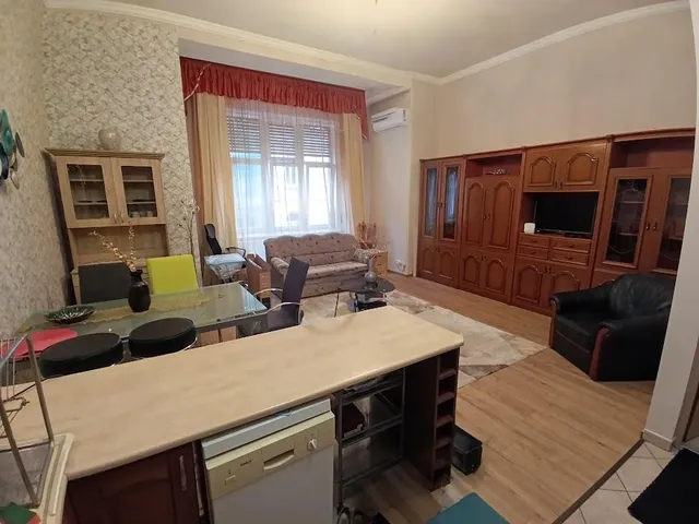 Kiadó lakás Budapest VII. kerület 76 nm