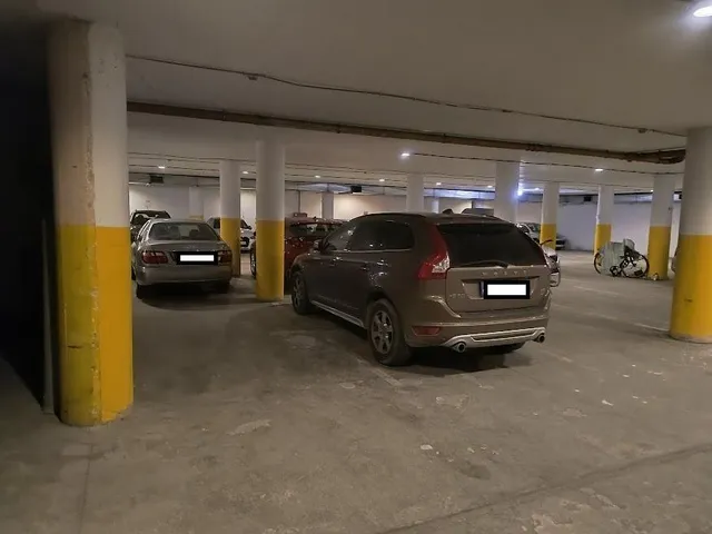 Eladó garázs Budapest IX. kerület 12 nm