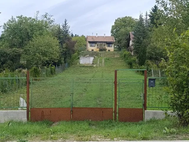 Eladó üdülő és hétvégi ház Budakeszi 78 nm