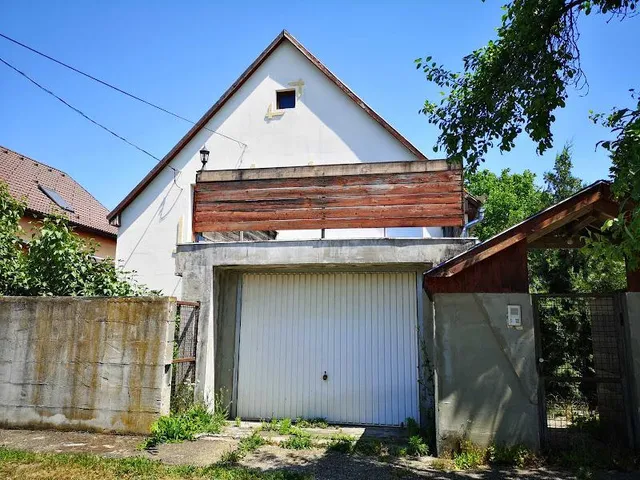 Eladó ház Fót 132 nm