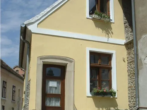 Eladó ház Kőszeg 375 nm