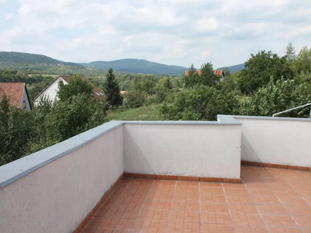 Eladó ház Szentendre 300 nm