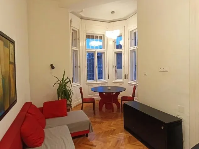 Eladó lakás Budapest VIII. kerület 92 nm