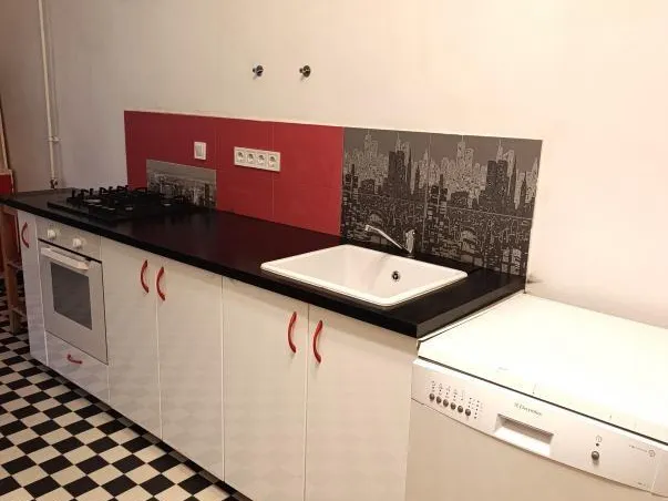 Eladó lakás Budapest VIII. kerület 92 nm