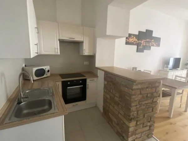 Eladó lakás Budapest VI. kerület 56 nm