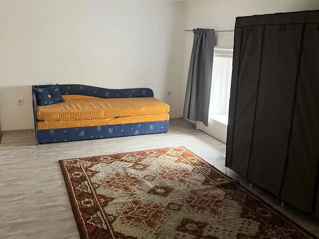 Eladó lakás Budapest VI. kerület 66 nm