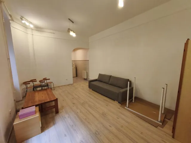 Eladó lakás Budapest VIII. kerület 57 nm